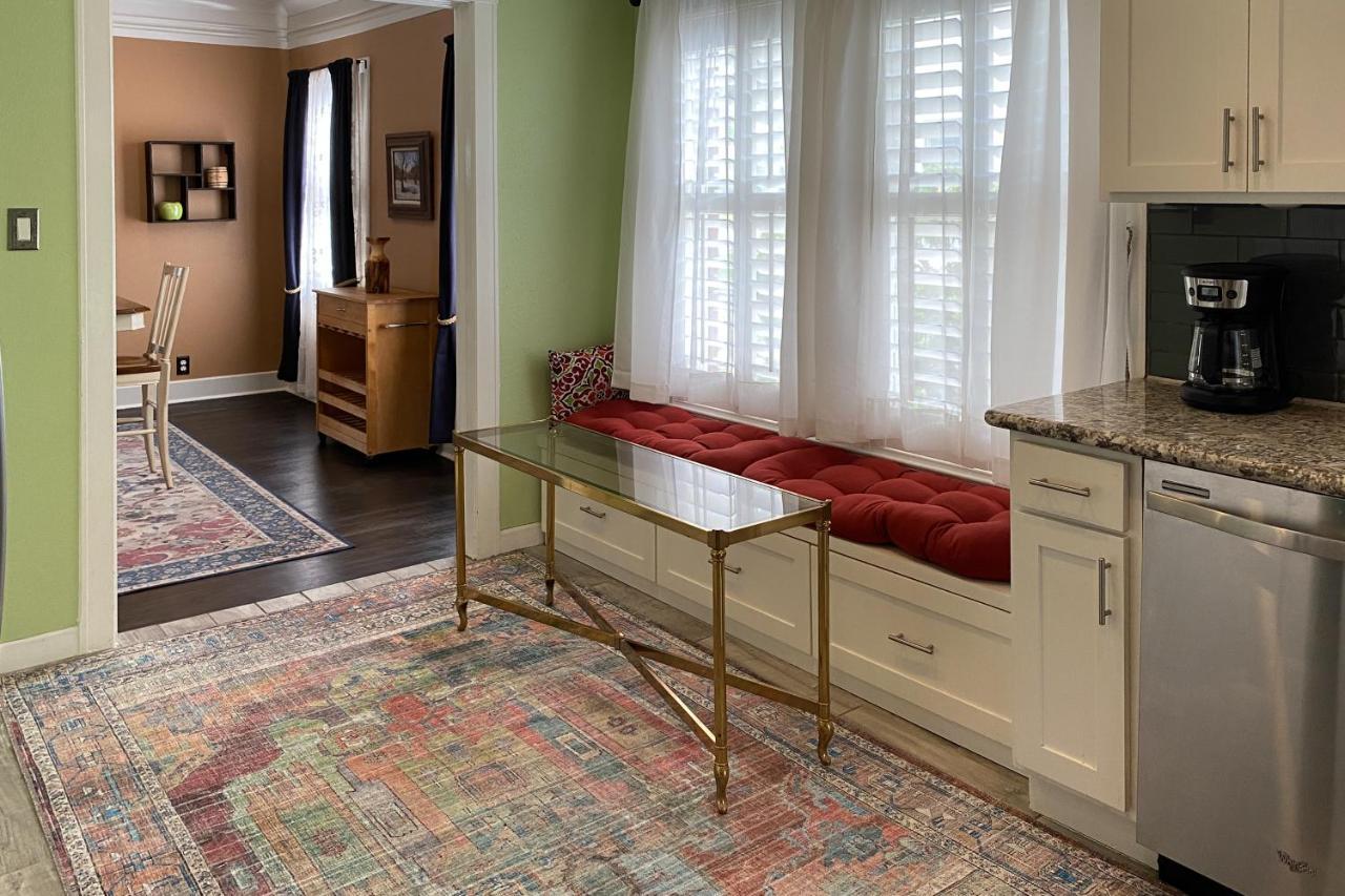 Woodlawn Avenue Beauty Villa San Antonio Dış mekan fotoğraf